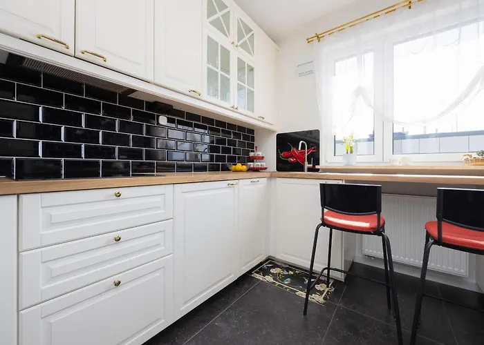 Apartment Exceptional In With Parking By Renters